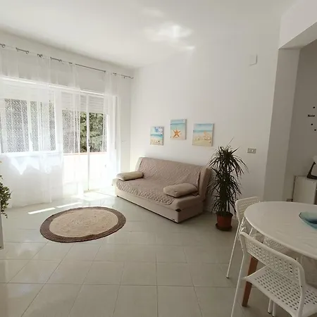 Apartment Perla Del Golfo: Relaxing Gulf View Retreat With Wi-fi And Parking Alcamo